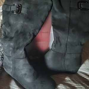 NWT Avenue Cloudwalker Boots